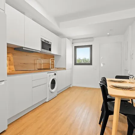 Apartment New Guadalfaro