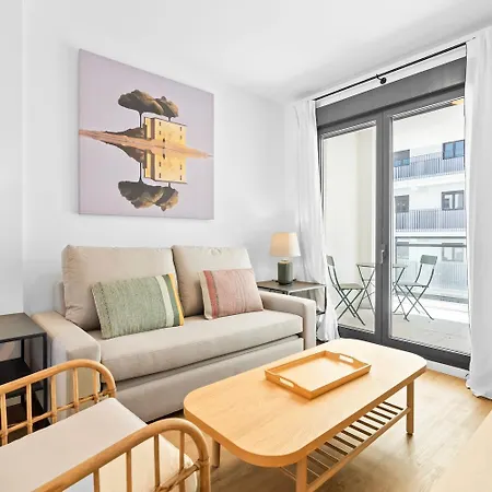 Apartment New Guadalfaro